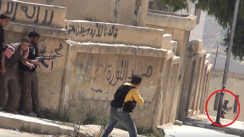 (Enemy Visible) Rebels Engage Syrian Arab Army in Close Range Firefight