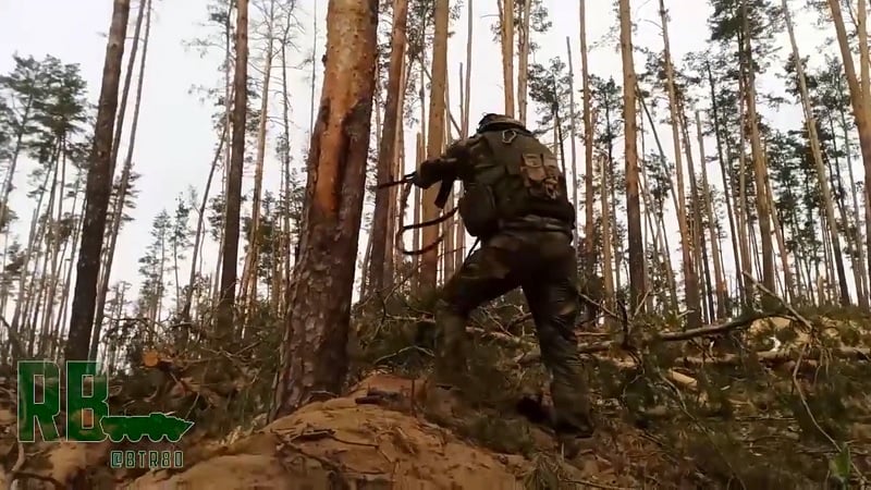 Russian Troops in Firefight Near Kreminna