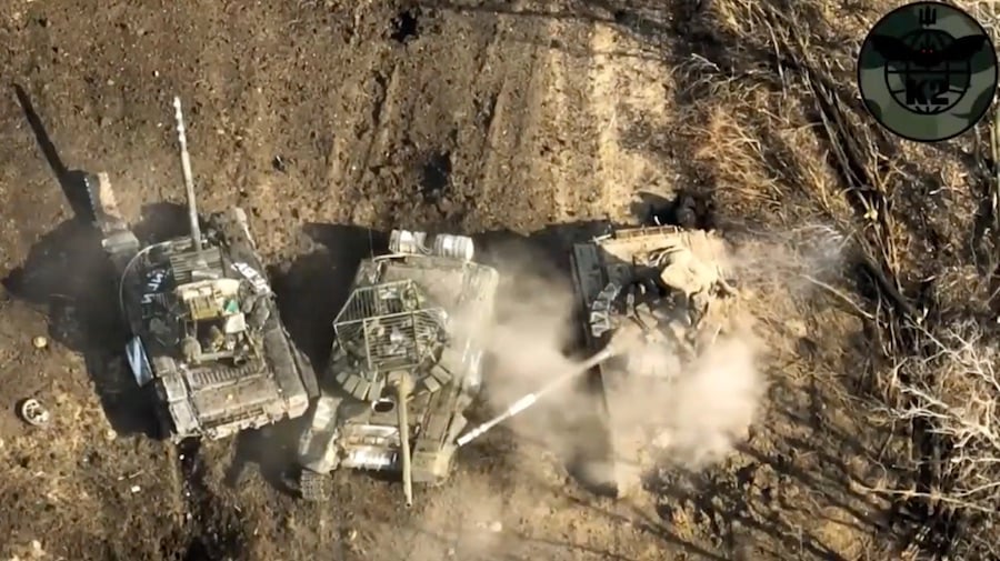 Ukrainian Artillery Rocks Russian Armored Column