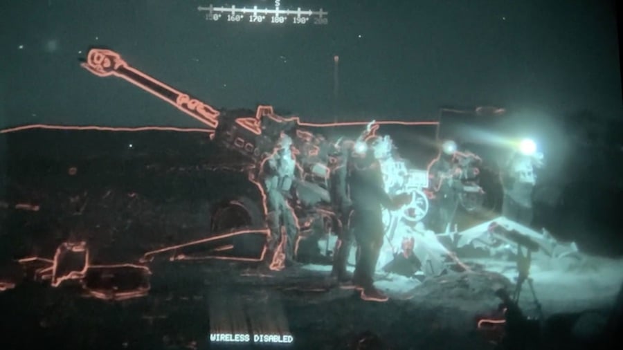 Artillery Team Filmed Through Army's New Augmented Reality Goggles
